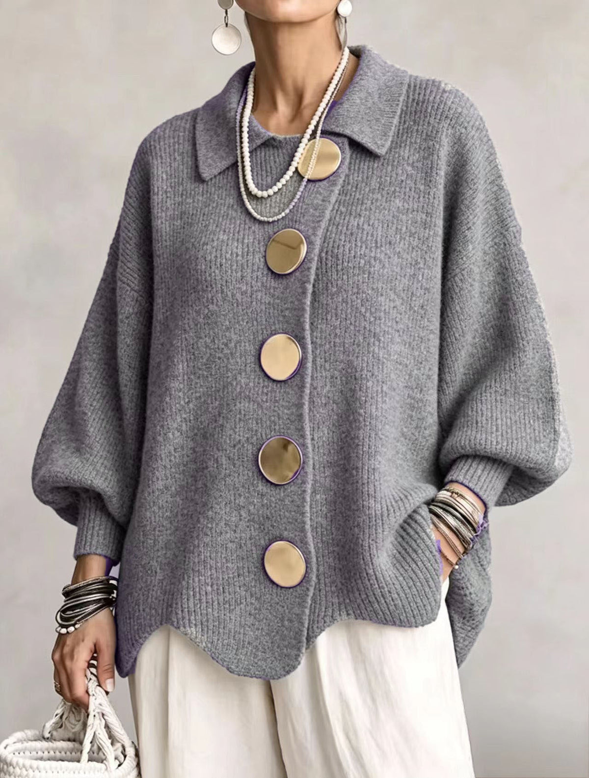 ISIDORA | CÁRDIGAN OVERSIZE CON CUELLO ABOTONADO Y BOTONES METÁLICOS